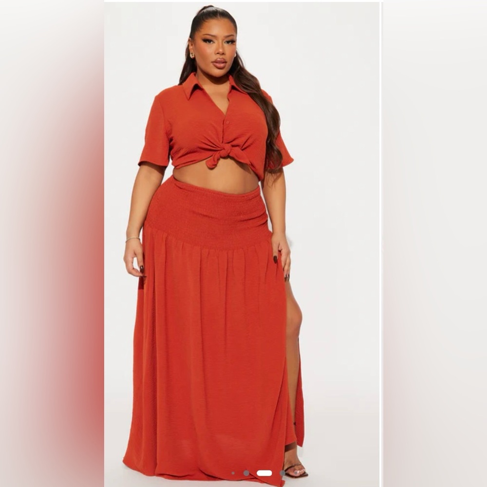 Fashion Nova Plus Size Maxi Skirt and Top Set - Rust